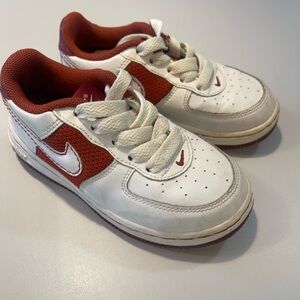 Nike Kids White and Maroon Sneakers